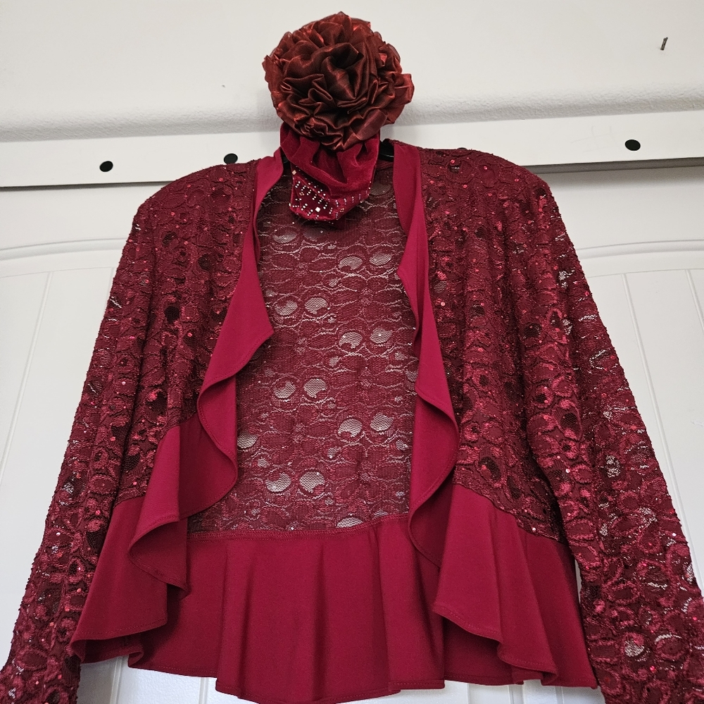 R & M Richards Red and Maroon Sequins and Lace Bolero/Cardigan size 16